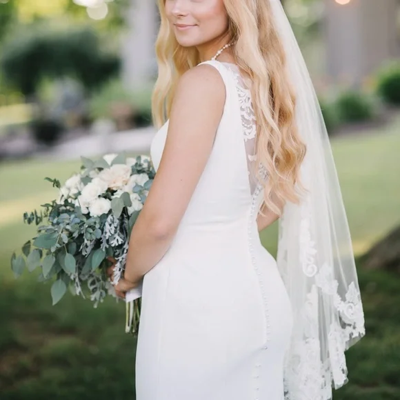 Trumpet wedding dress, short sleeved - Picture 5 of 6